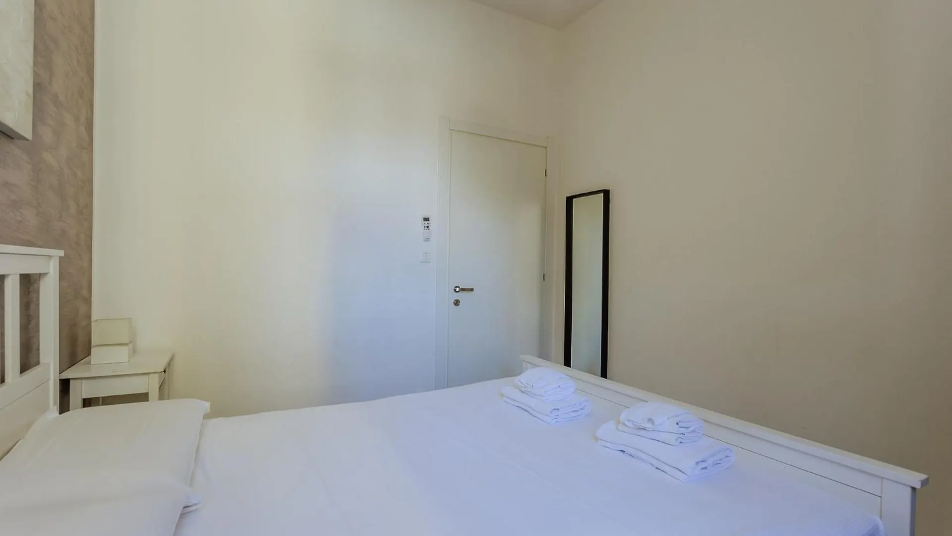 Yourbanflat Clock Tower Padova Italy